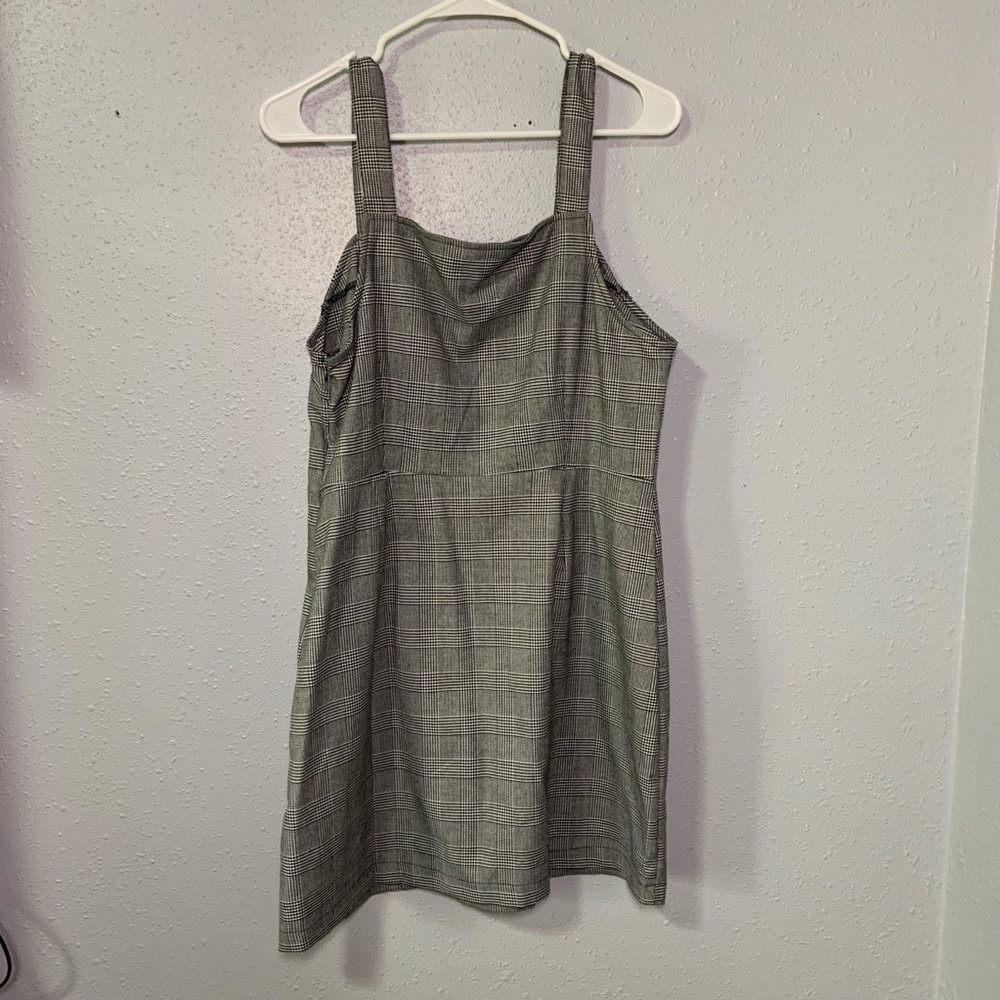 Mixed Threads Plaid Dress - Picture 2 of 3